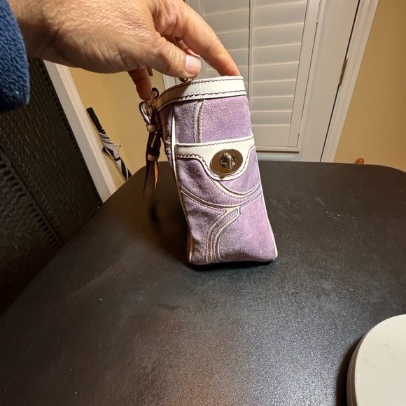 Coach lavendar suede and leather tote 9359 - Picture 14 of 15